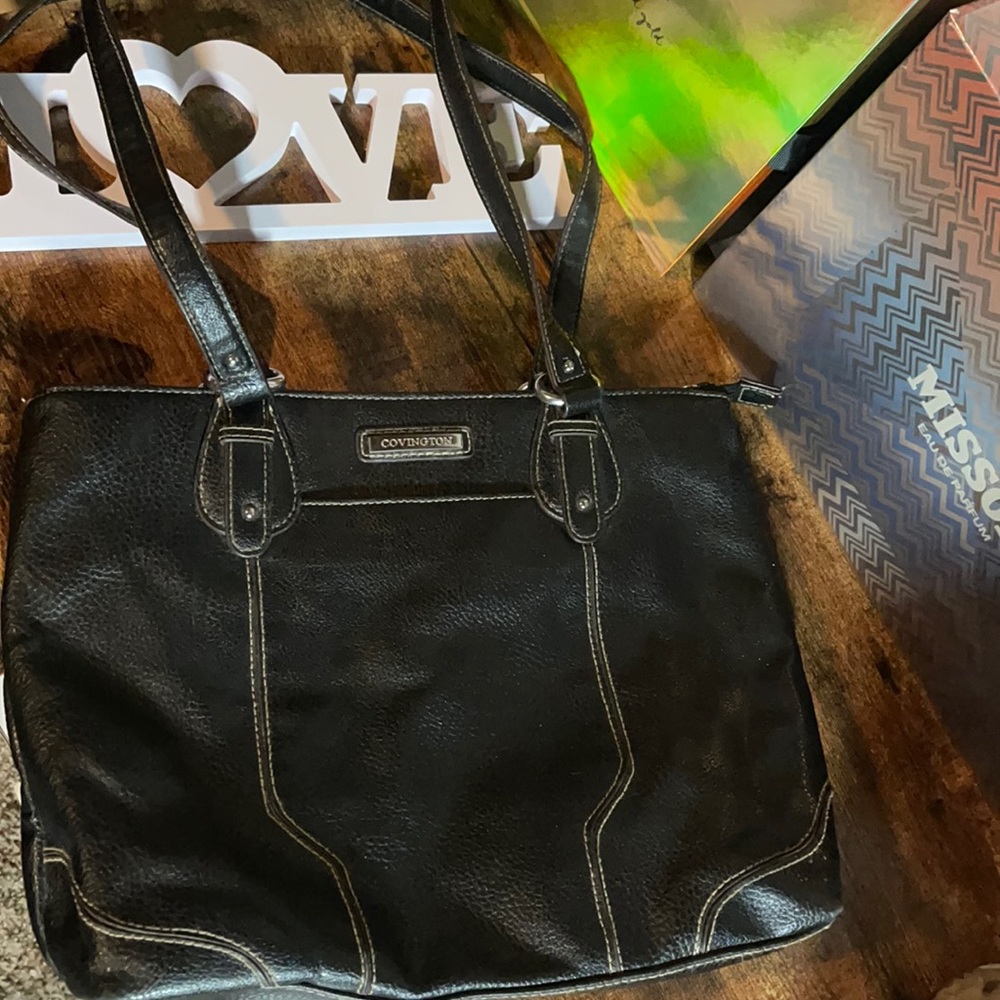 🔥 $5 if bundled 🔥 Covington black leather purse